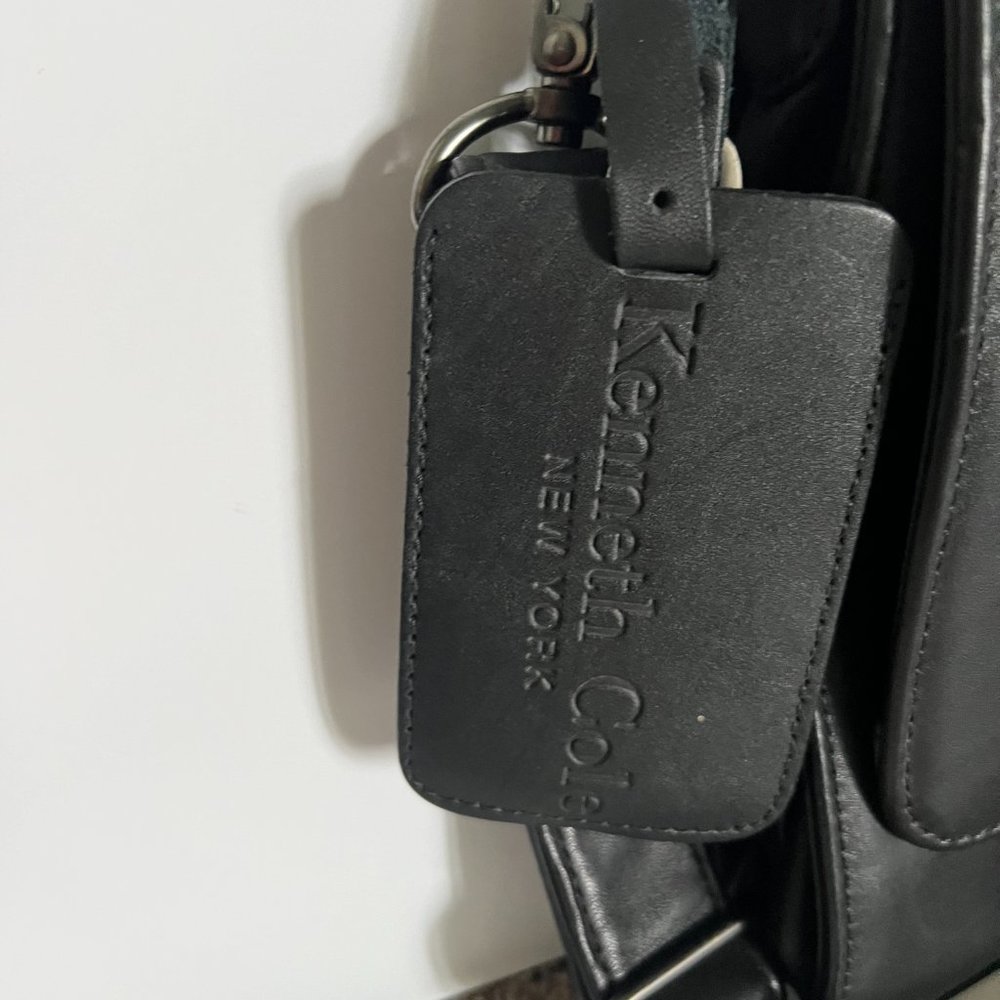 Kenneth Cole Briefcase - Picture 5 of 5